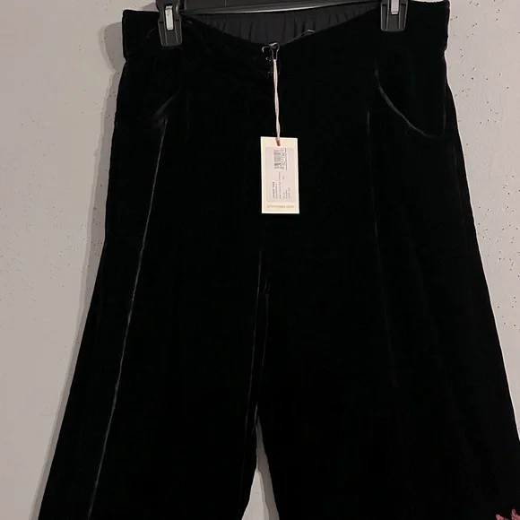 NWT Johnny Was Black Embroidered Wide-Leg Pants with embroidery - Picture 3 of 9
